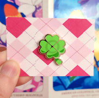 clover pin